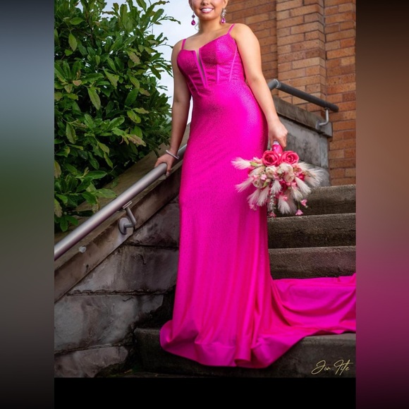 Sherri Hill, size 2, STUNNING, added hem to bottom - Picture 2 of 2